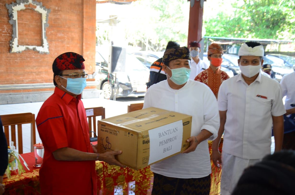 podiumnews.com-Gubernur Koster Ajak Masyarakat Tak Kendor Terapkan Prokes